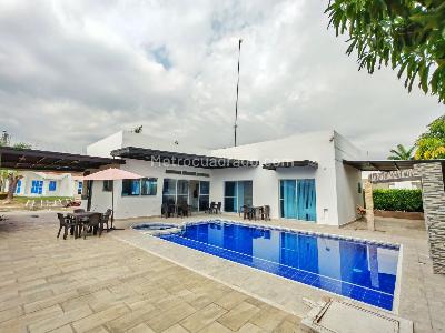 Casa de 4 alcobas en venta en Na, Girardot, 600 m² · foto 5 de 20
