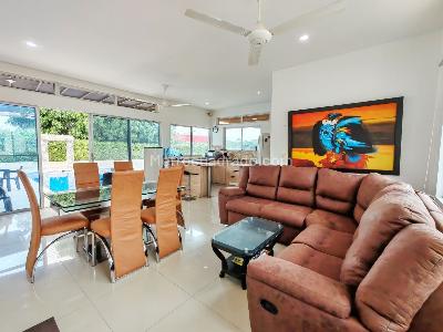 Casa de 4 alcobas en venta en Na, Girardot, 600 m² · foto 9 de 20