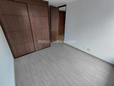Apartamento de 3 alcobas en venta en Modelia, Bogotá, 116 m² · foto 7 de 16