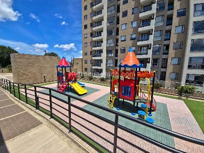 Apartamento de 3 alcobas en venta en Modelia, Bogotá, 116 m² · foto 14 de 16
