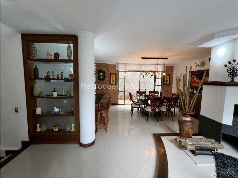 Casa – Sabaneta, Cañaveralejo - Más