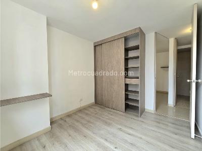 Apartamento de 3 alcobas en venta en Sabaneta, Sabaneta, 85 m² · foto 9 de 14