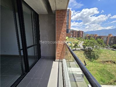 Apartamento en venta en Loma Del Escobero, Envigado · foto 5 de 12