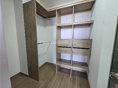 Apartamento en venta en Loma Del Escobero, Envigado · foto 8 de 12