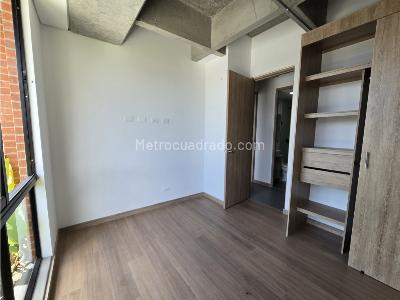 Apartamento en venta en Loma Del Escobero, Envigado · foto 10 de 12