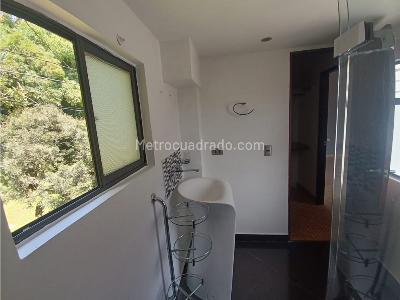 Casa de 3 alcobas en venta en El Trianon, Envigado, 97 m² · foto 14 de 14