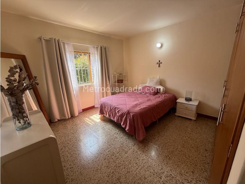 Casa en Arriendo, Camino Verde, Envigado - Więcej
