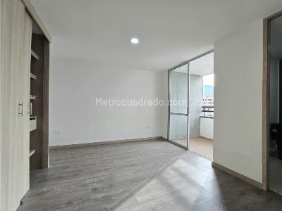 Apartamento de 2 alcobas en venta en La Doctora, Sabaneta, 141 m² · foto 11 de 17