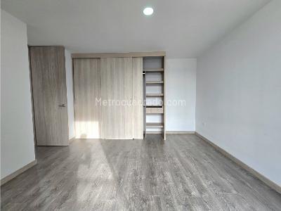 Apartamento de 2 alcobas en venta en La Doctora, Sabaneta, 141 m² · foto 13 de 17