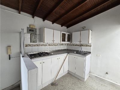 Casa de 5 alcobas en venta en Milan, Envigado, 186 m² · foto 5 de 20