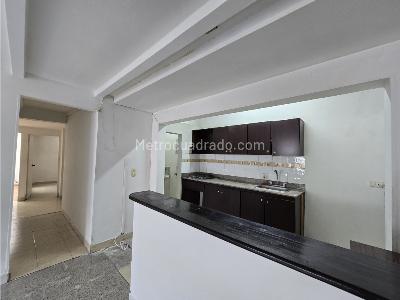 Casa de 5 alcobas en venta en Milan, Envigado, 186 m² · foto 16 de 20