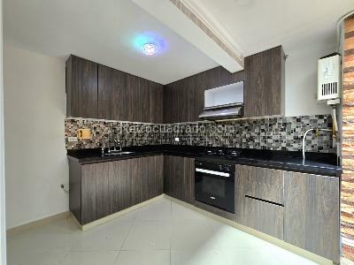 Casa de 3 alcobas en venta en El Trianon, Envigado, 122 m² · foto 5 de 20