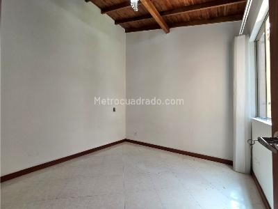 Casa de 3 alcobas en venta en El Trianon, Envigado, 122 m² · foto 14 de 20