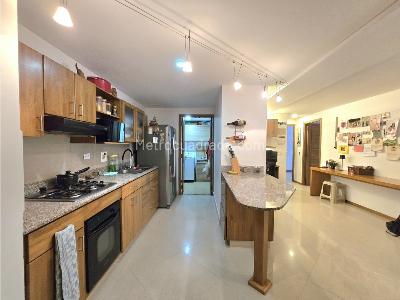 Apartamento de 2 alcobas en venta en Aves Marias, Sabaneta, 132 m² · foto 4 de 13