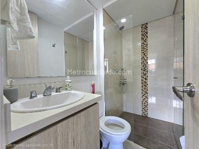 Apartamento en venta en Fatima, Itagüí · foto 9 de 12