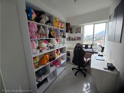 Apartamento en venta en San Gabriel, Itagüí · foto 10 de 12
