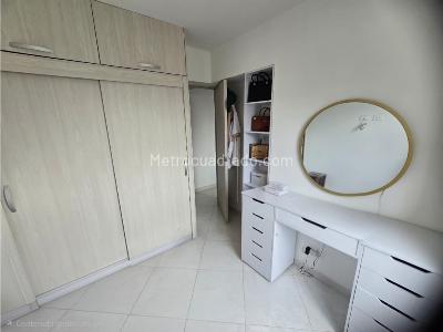 Apartamento en venta en San Gabriel, Itagüí · foto 8 de 12
