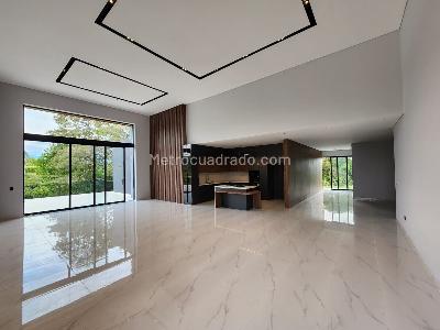 Casa de 4 alcobas en venta en Pueblito Cafetero, Pereira · foto 5 de 20