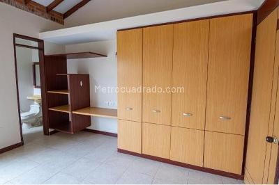 Casa de 3 alcobas en venta en El Tigre, Pereira, 958 m² · foto 13 de 19