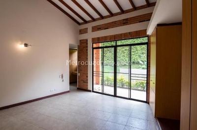 Casa de 3 alcobas en venta en El Tigre, Pereira, 958 m² · foto 18 de 19