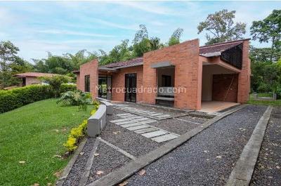 Casa de 3 alcobas en venta en El Tigre, Pereira, 958 m² · foto 5 de 19