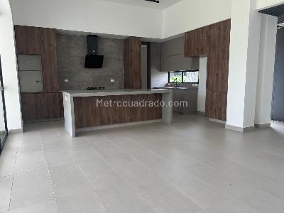 Casa de 3 alcobas en venta en Cerritos, Pereira, 1500 m² · foto 8 de 18