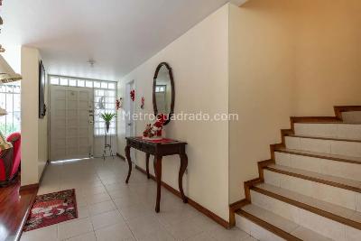 Casa de 4 alcobas en venta en Cedritos Alcala, Bogotá, 180 m² · foto 3 de 20