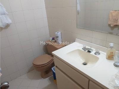 Casa en venta en Las Villas, Bogotá · foto 16 de 18