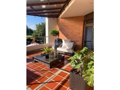 Casa de 4 alcobas en venta en Guaymaral, Bogotá, 300 m² · foto 4 de 13