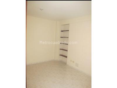 Casa de 5 alcobas en venta en Galerias, Bogotá, 225 m² · foto 17 de 20