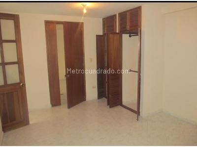 Casa de 5 alcobas en venta en Galerias, Bogotá, 225 m² · foto 9 de 20