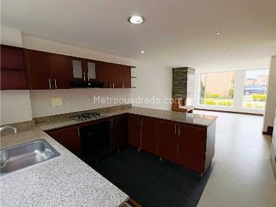 Casa de 3 alcobas en venta en Guaymaral, Chía, 193 m² · foto 9 de 20