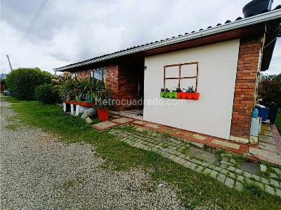Casa de 3 alcobas en venta en Cundinamarca, Chía, 260 m² · foto 2 de 20