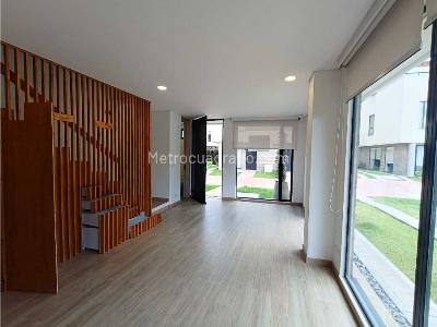 Casa de 3 alcobas en venta en Cundinamarca, Chía, 165 m² · foto 2 de 20
