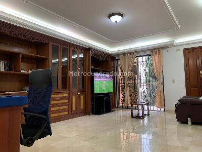 Casa de 4 alcobas en venta en El Ingenio Ii, Cali, 250 m² · foto 16 de 20