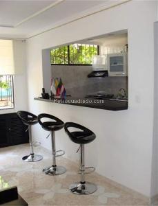 Apartamento de 2 alcobas en venta en Santa Monica, Cali, 75 m² · foto 7 de 19