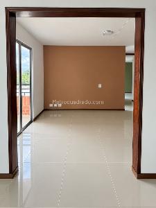 Apartamento de 2 alcobas en venta en Bochalema, Cali, 85 m² · foto 4 de 12