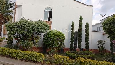 Casa de 4 alcobas en venta en Palomitas, Floridablanca, 101 m² · foto 2 de 12