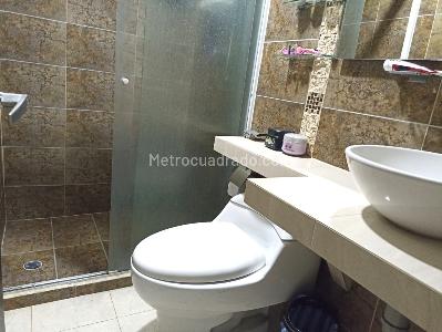 Apartamento de 3 alcobas en venta en Monterredondo, Bucaramanga, 92 m² · foto 4 de 9