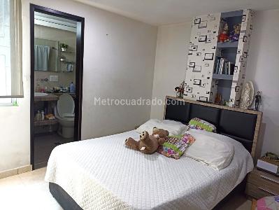Apartamento de 3 alcobas en venta en Monterredondo, Bucaramanga, 92 m² · foto 5 de 9