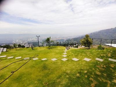Casa de 3 alcobas en venta en Villa Guadalquivir, Floridablanca, 220 m² · foto 2 de 20