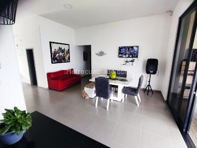 Casa de 3 alcobas en venta en Villa Guadalquivir, Floridablanca, 220 m² · foto 10 de 20