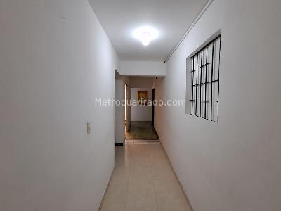 Casa de 5 alcobas en venta en Sotomayor, Bucaramanga, 500 m² · foto 9 de 10