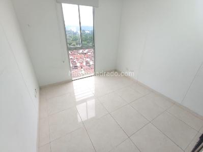 Apartamento de 3 alcobas en venta en Floridablanca, 90 m² · foto 6 de 17