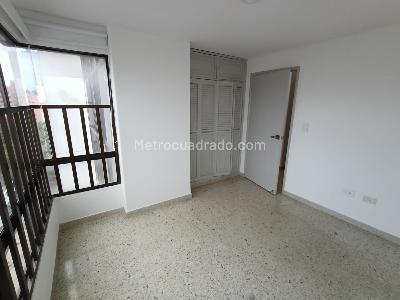 Apartamento de 3 alcobas en venta en Cabecera Del Llano, Bucaramanga, 80 m² · foto 12 de 15