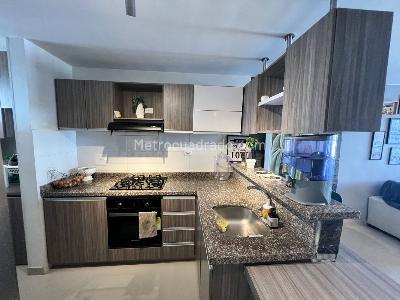Apartamento de 3 alcobas en venta en Calle 200, Floridablanca, 83 m² · foto 2 de 20