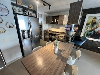 Apartamento de 3 alcobas en venta en Calle 200, Floridablanca, 83 m² · foto 3 de 20