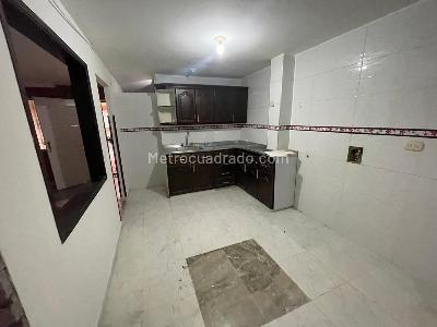 Casa de 4 alcobas en venta en Anillo Vial, Floridablanca, 152 m² · foto 7 de 18