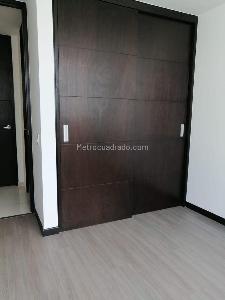 Apartamento de 3 alcobas en venta en Conjunto Residencial Hispania, Bucaramanga, 110 m² · foto 12 de 20