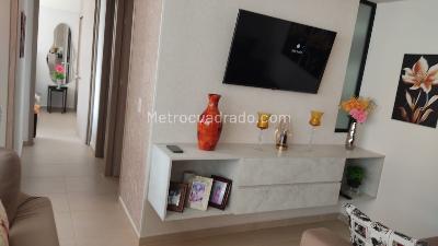 Apartamento de 2 alcobas en venta en Torres De Coaviconsa, Bucaramanga, 66 m² · foto 2 de 11